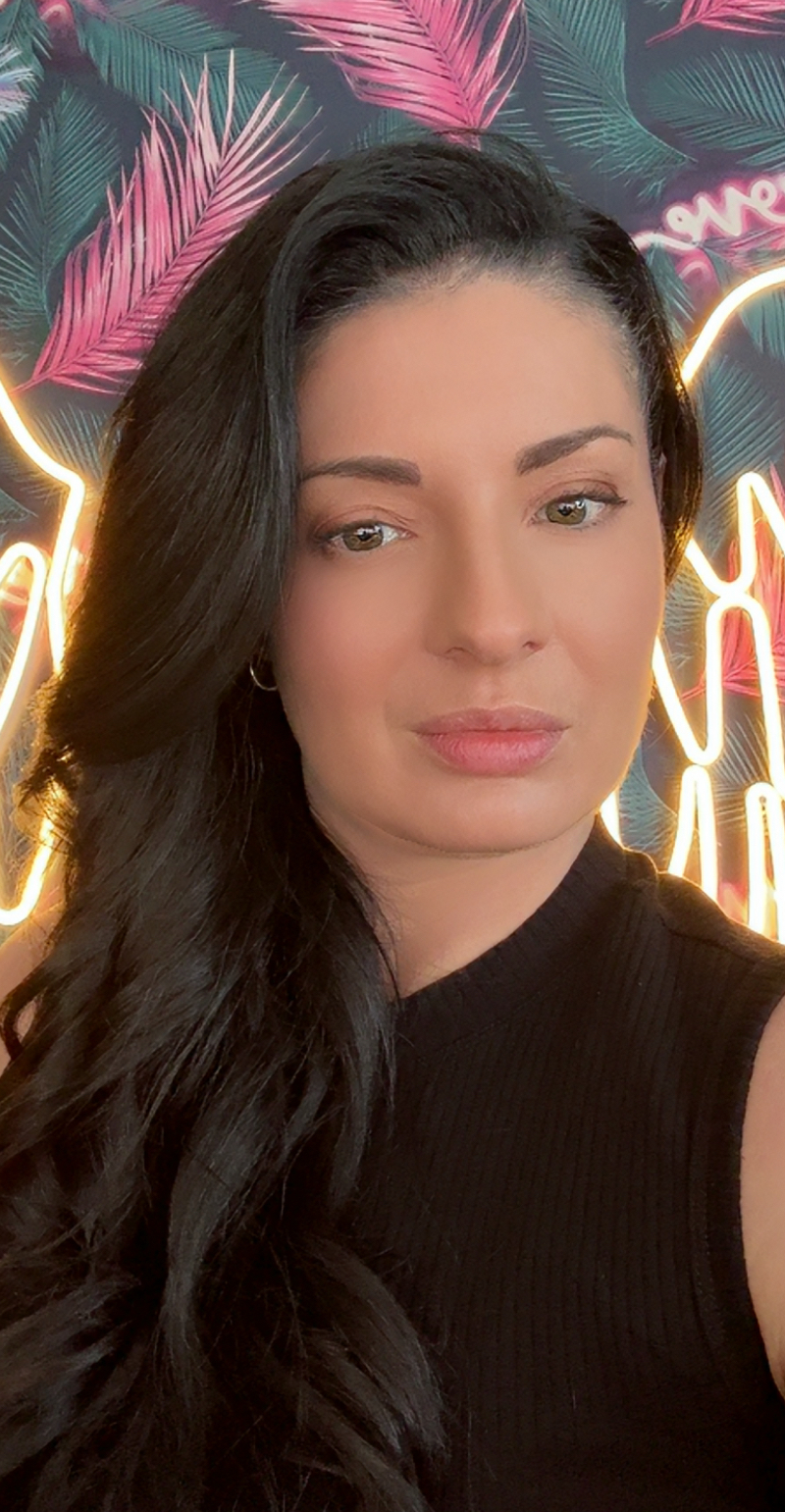 Sabrina C E Noto, Leadership Coach and Creator of EWoW Evolved Ways of Working